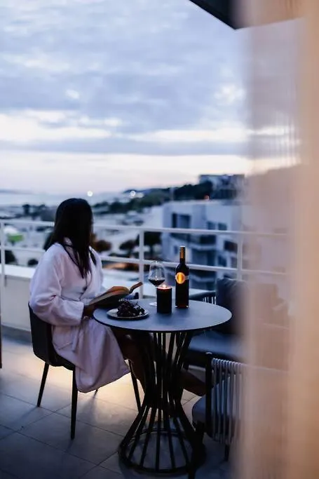 Beach Front Apt Maal, Private Spa & Parking Split