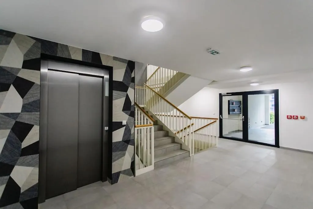 Beach Front Apt Maal, Private Spa & Parking Split Croatia